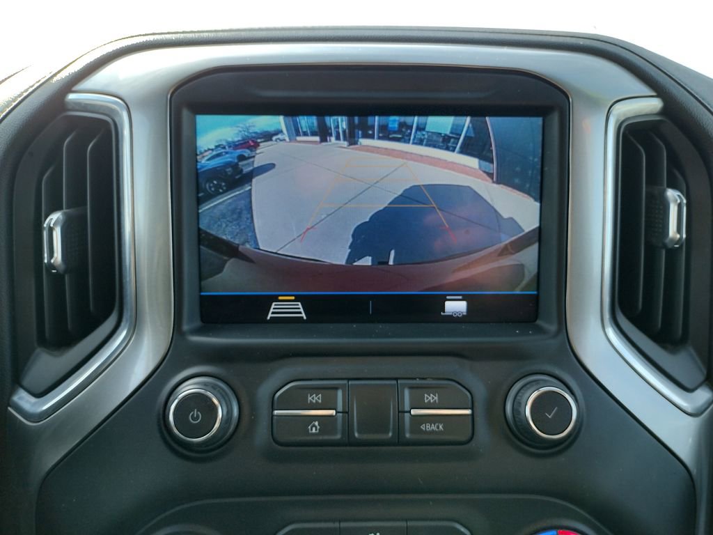 Used 2021 Chevrolet Silverado 1500 LT Trail Boss image 4