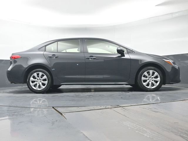 Certified 2026 Toyota Corolla LE image 28