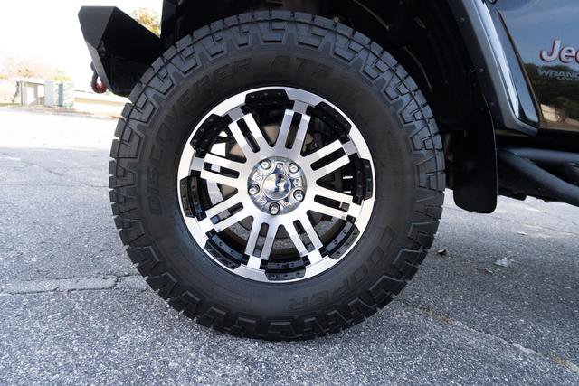 Used 2018 Jeep Wrangler Unlimited Rubicon w/ Dual Top Group image 40