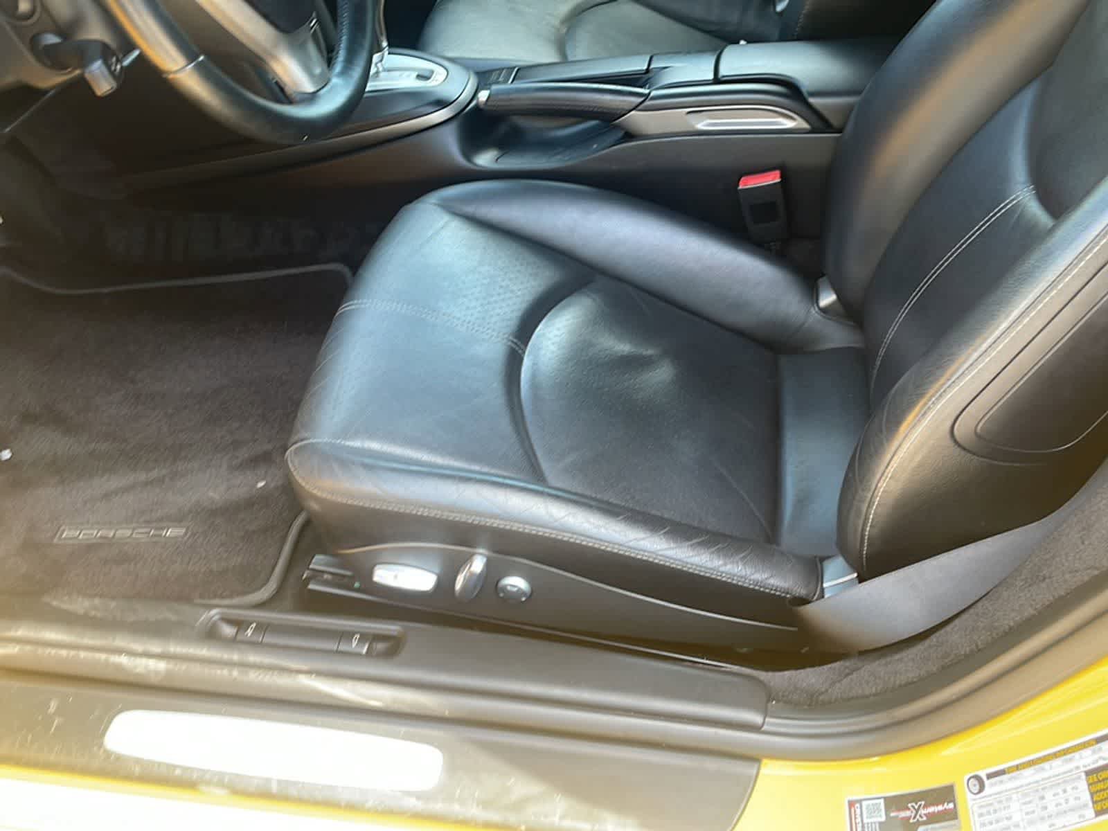 Used 2006 Porsche Boxster RWD image 11