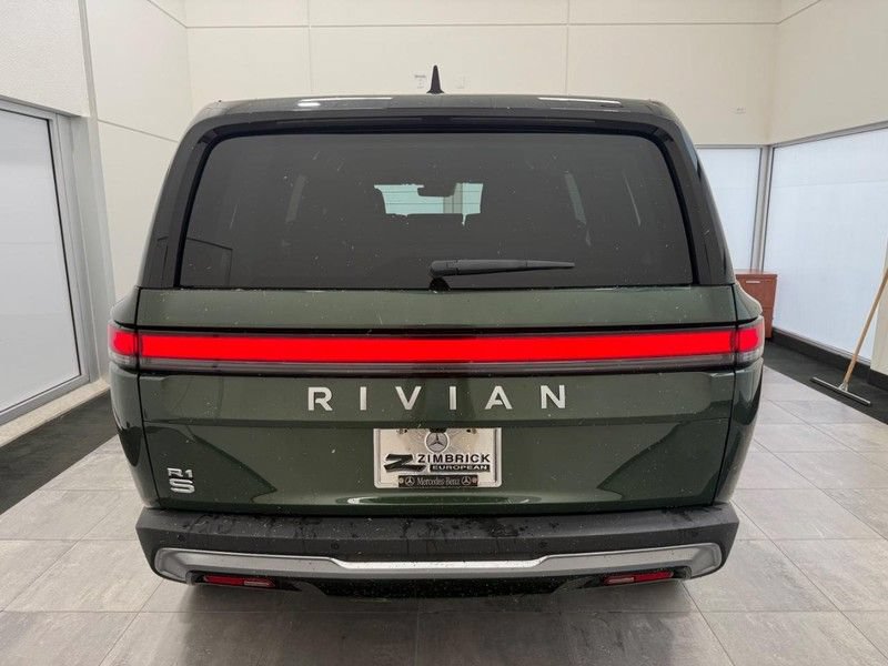 Used 2023 Rivian R1S Adventure AWD/4WD image 3