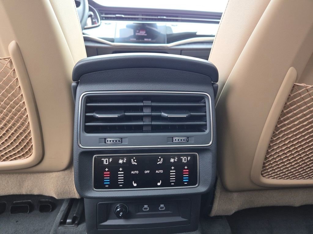 Used 2025 Audi Q7 3.0T Premium Plus AWD/4WD image 12