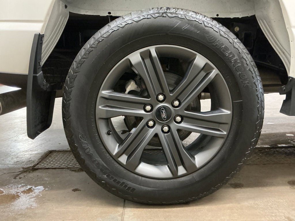 Used 2023 Ford F150 Lariat w/ Equipment Group 502A High image 37