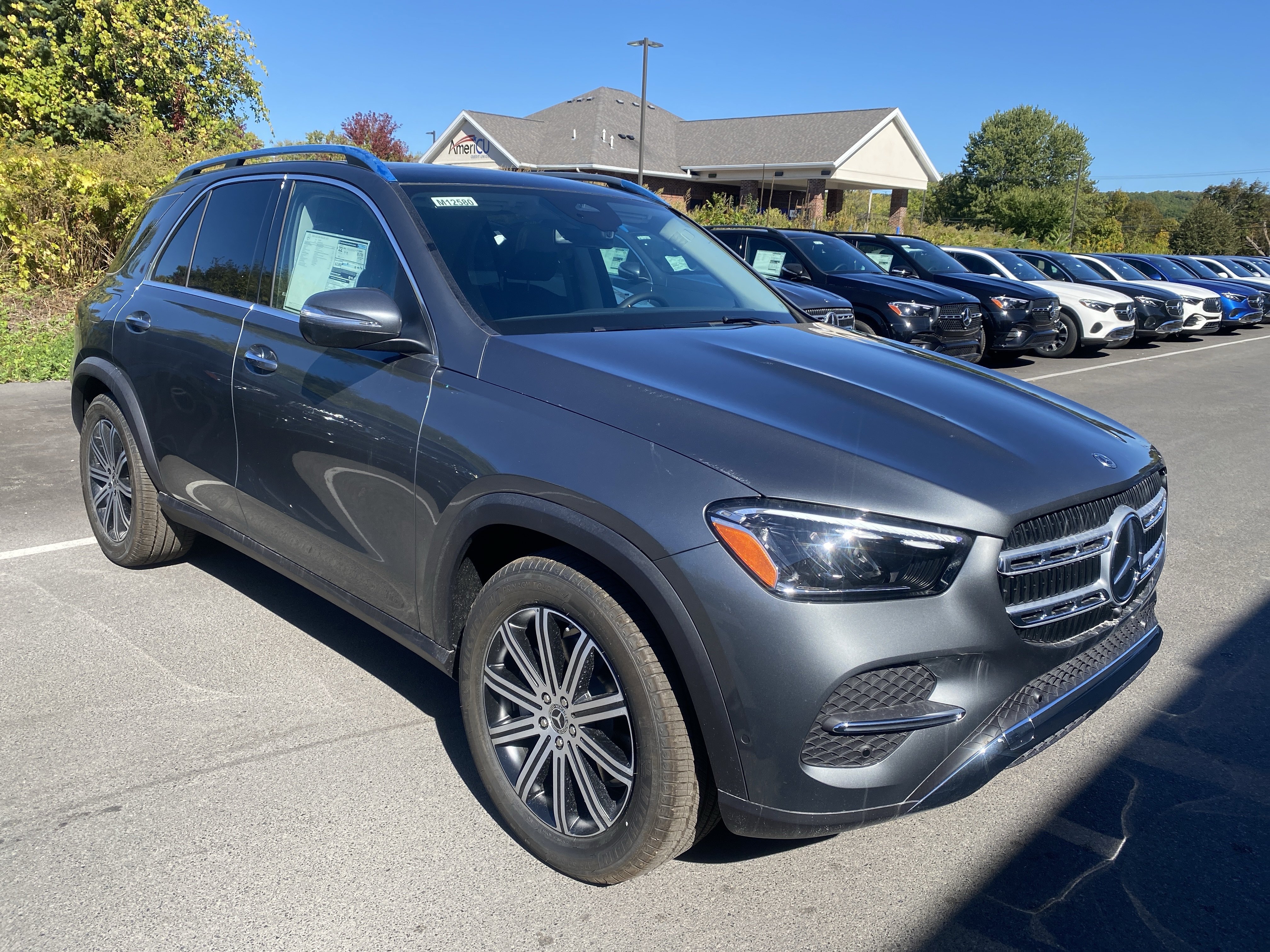 Used 2026 Mercedes-Benz GLE 350 4MATIC image 2