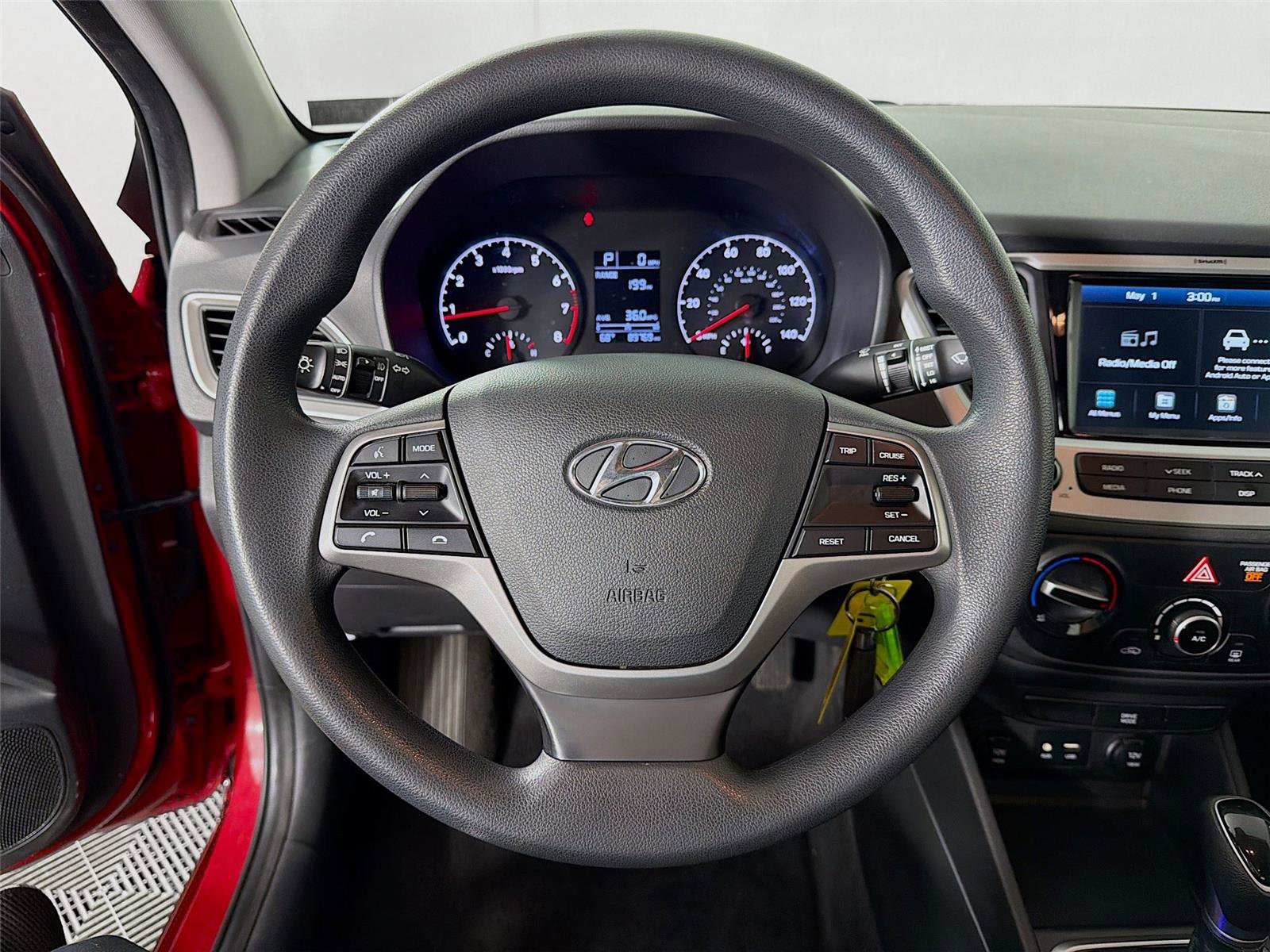 Used 2022 Hyundai Accent SEL FWD image 12