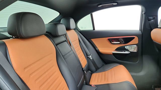 Used 2024 Mercedes-Benz C 300 4MATIC Sedan w/ Pinnacle Trim Package image 26