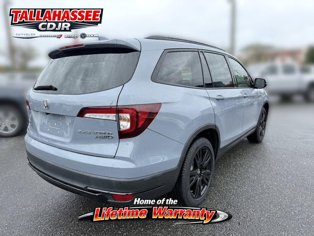 Used 2022 Honda Pilot Black Edition image 3