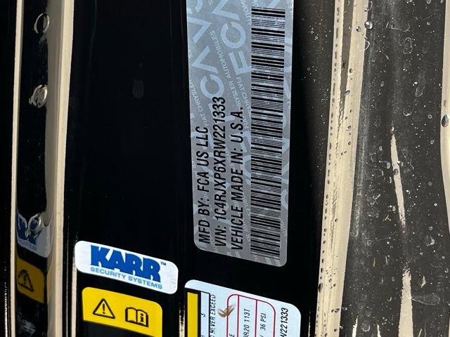 Used 2024 Jeep Wrangler Unlimited Sahara w/ Safety Group image 14