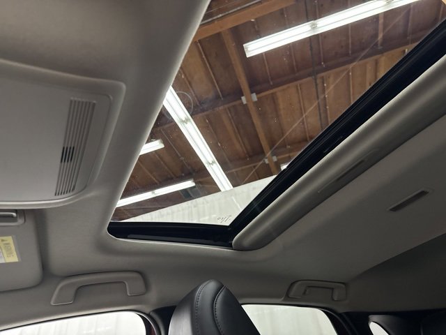 Used 2022 MAZDA CX-30 AWD 2.5 S w/ Premium Package image 20