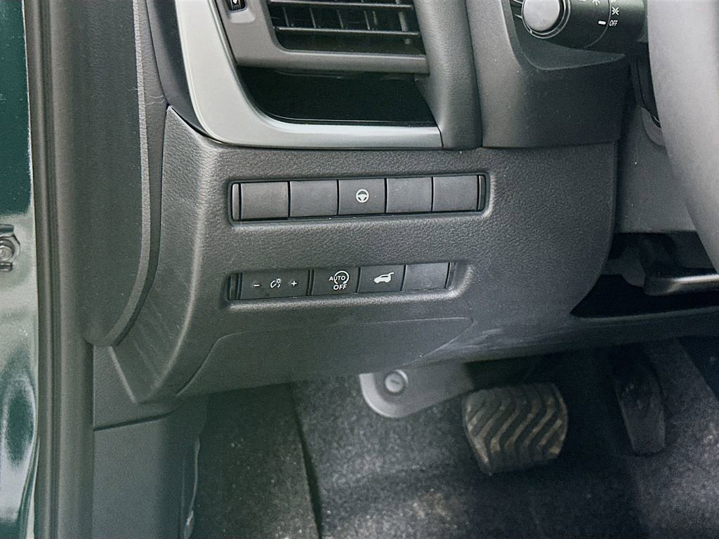 New 2026 Nissan Rogue SV image 15