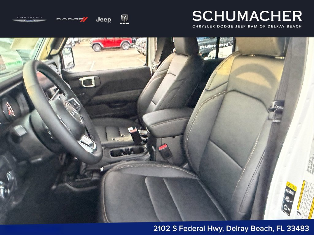 New 2027 Jeep Wrangler Unlimited Sahara AWD/4WD image 11