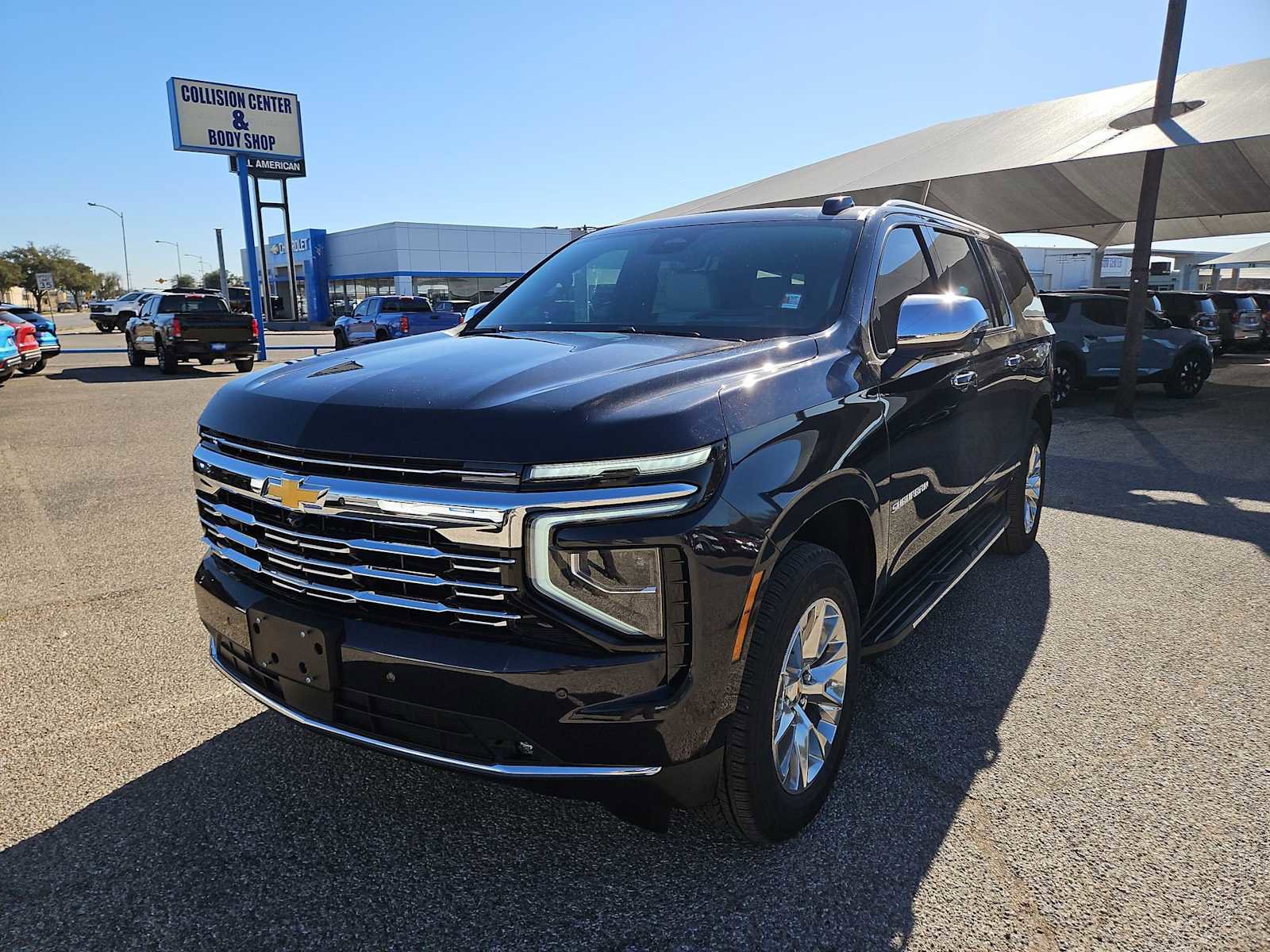 New 2026 Chevrolet Suburban Premier AWD/4WD image 4