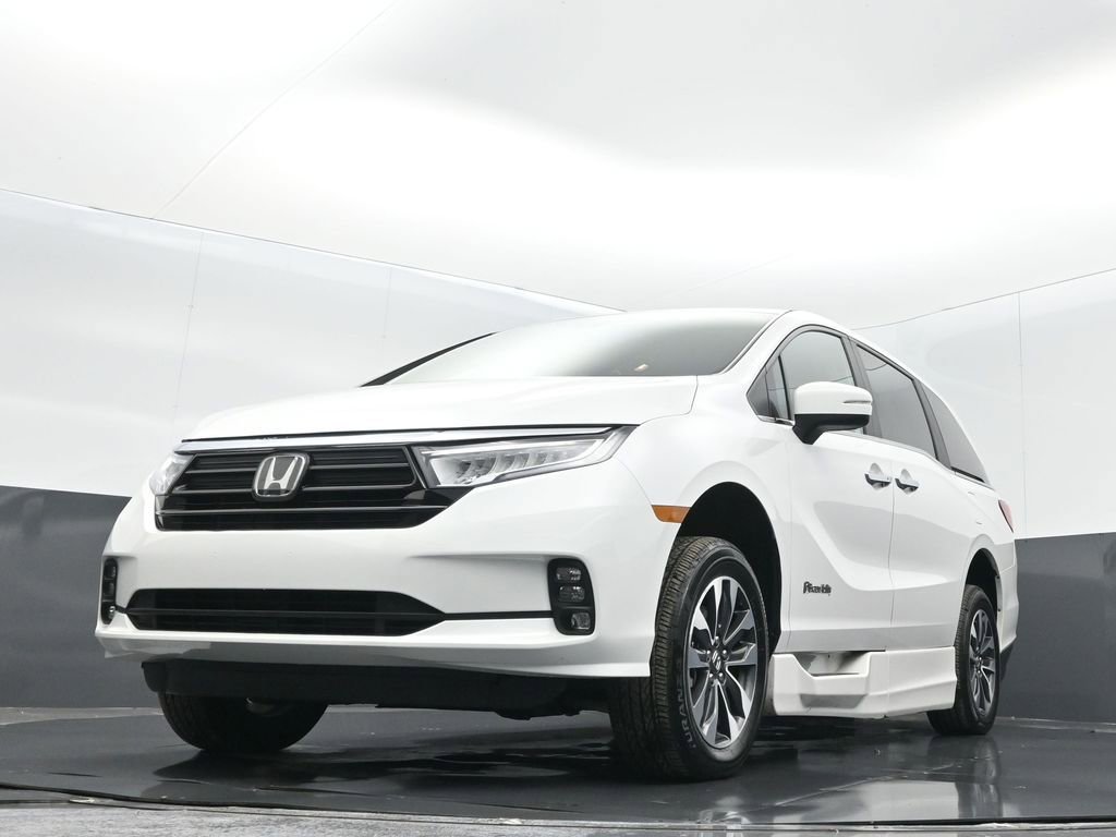 Used 2024 Honda Odyssey EX-L image 8