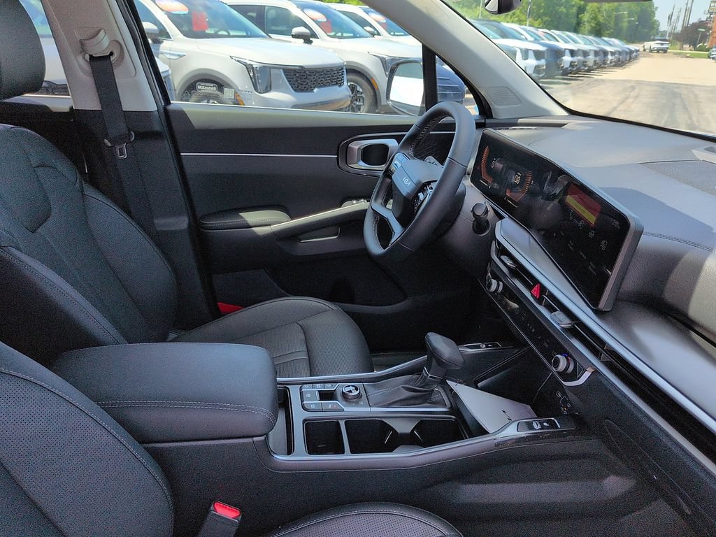 New 2026 Kia Sorento S AWD/4WD image 7