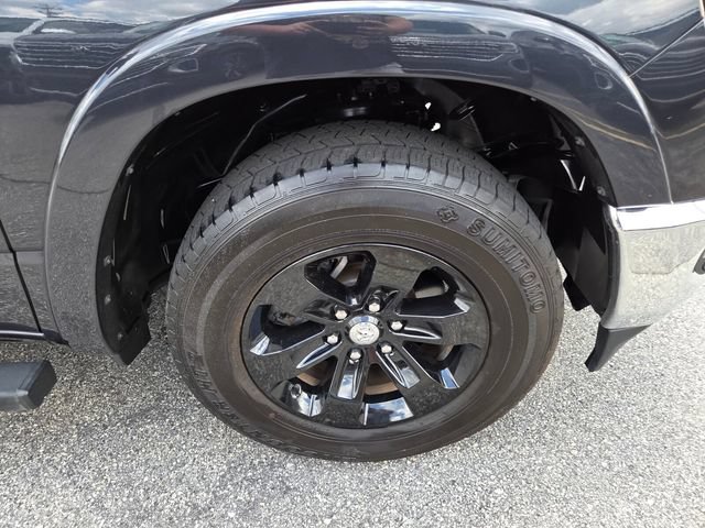 Used 2022 RAM 1500 Laramie AWD/4WD image 15