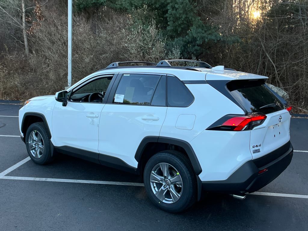 New 2025 Toyota RAV4 XLE w/ Convenience Package image 3