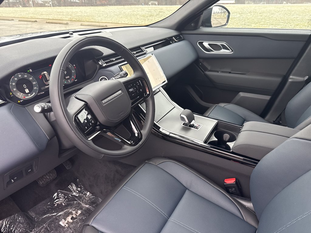 New 2026 Land Rover Range Rover Velar S AWD/4WD image 11