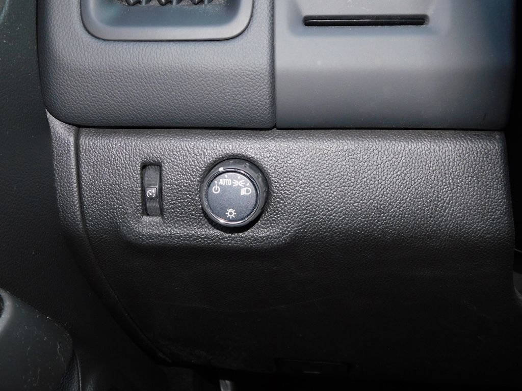 Used 2022 Chevrolet Colorado LT w/ Fleet Safety Package image 22