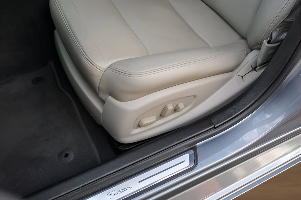Used 2019 Cadillac CTS Sedan w/ Seating Package RWD image 8