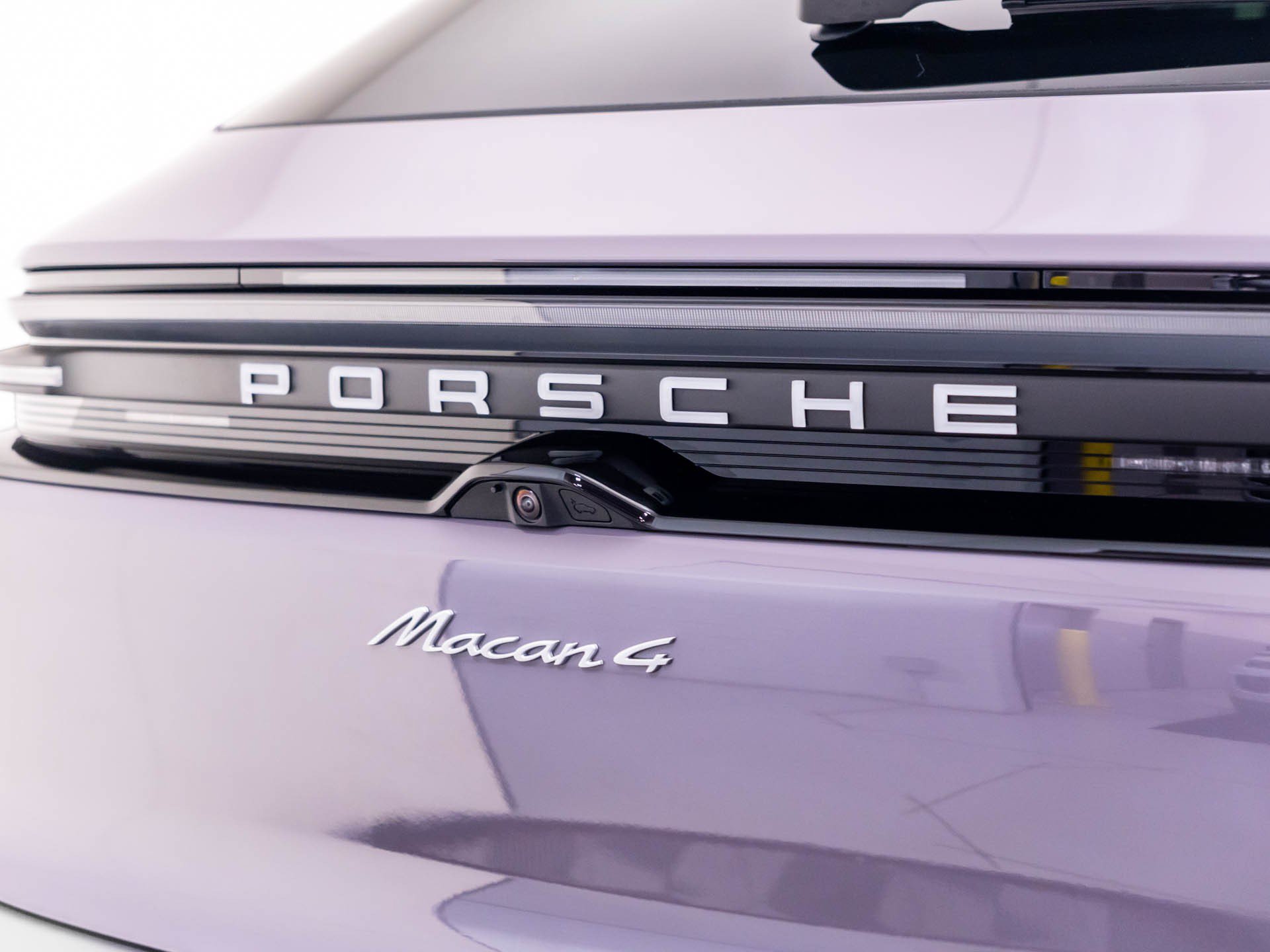 New 2026 Porsche Macan 4 Electric AWD/4WD image 33