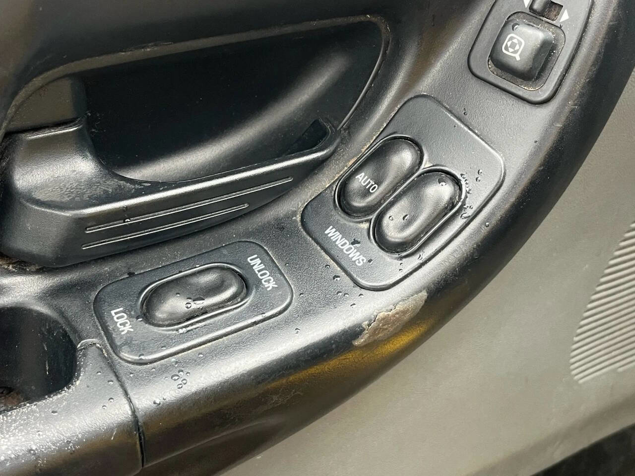 Used 2007 Ford Ranger STX image 17