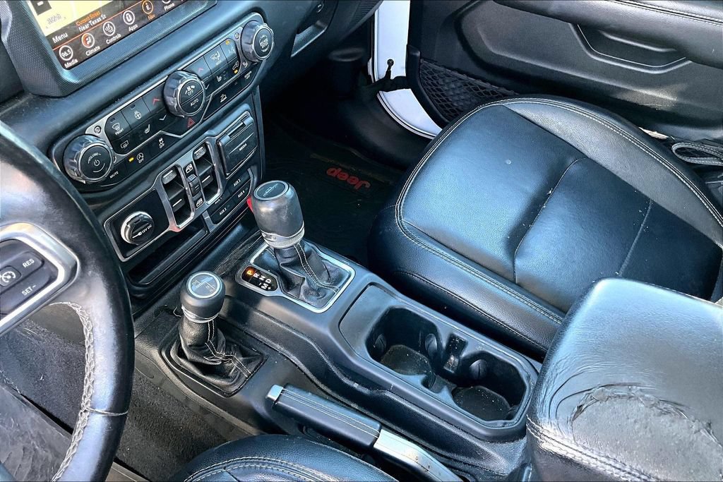 Certified 2020 Jeep Gladiator Overland AWD/4WD image 11
