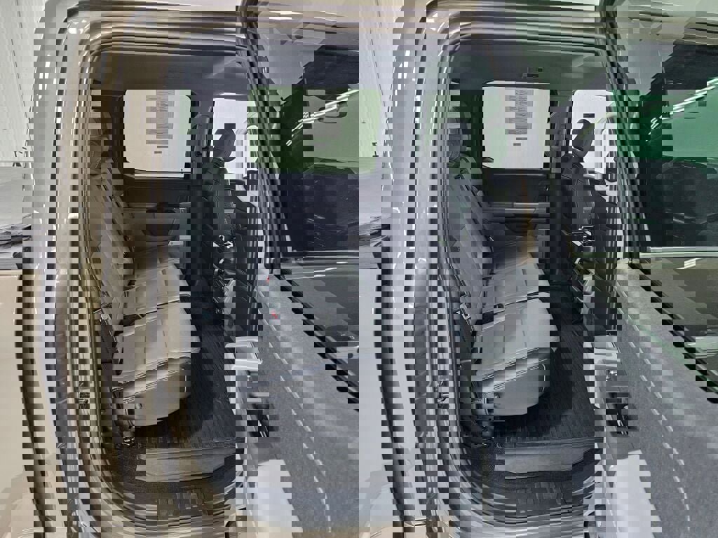 Used 2022 Ford F150 Lariat w/ Equipment Group 502A High image 7