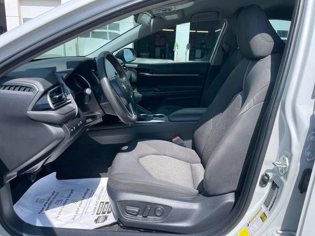 Used 2023 Toyota Camry LE FWD image 19