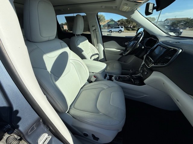 Certified 2020 Jeep Cherokee Limited image 11