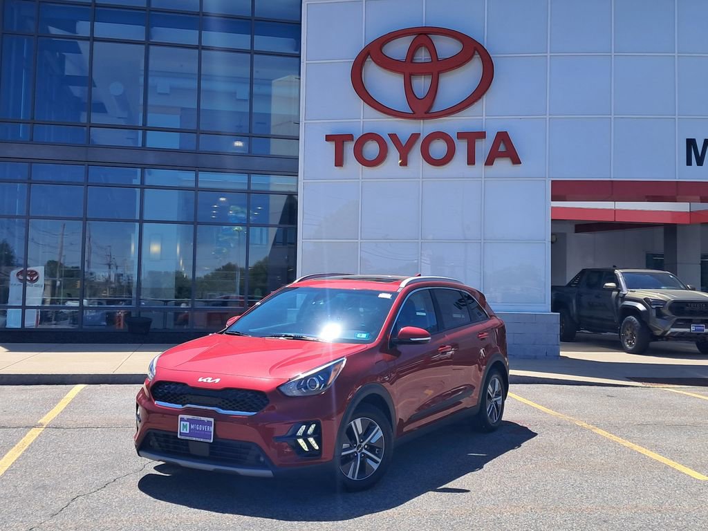 Used 2022 Kia Niro EX Premium