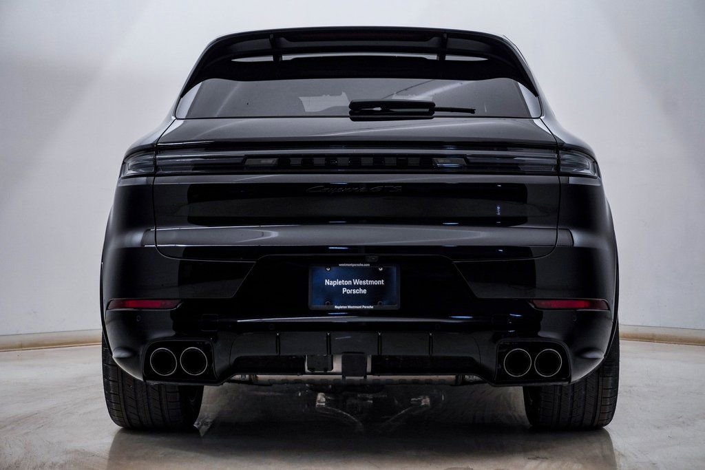 New 2026 Porsche Cayenne GTS image 11