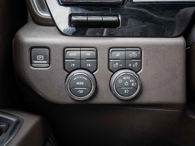 Used 2025 Chevrolet Silverado 1500 LTZ image 27
