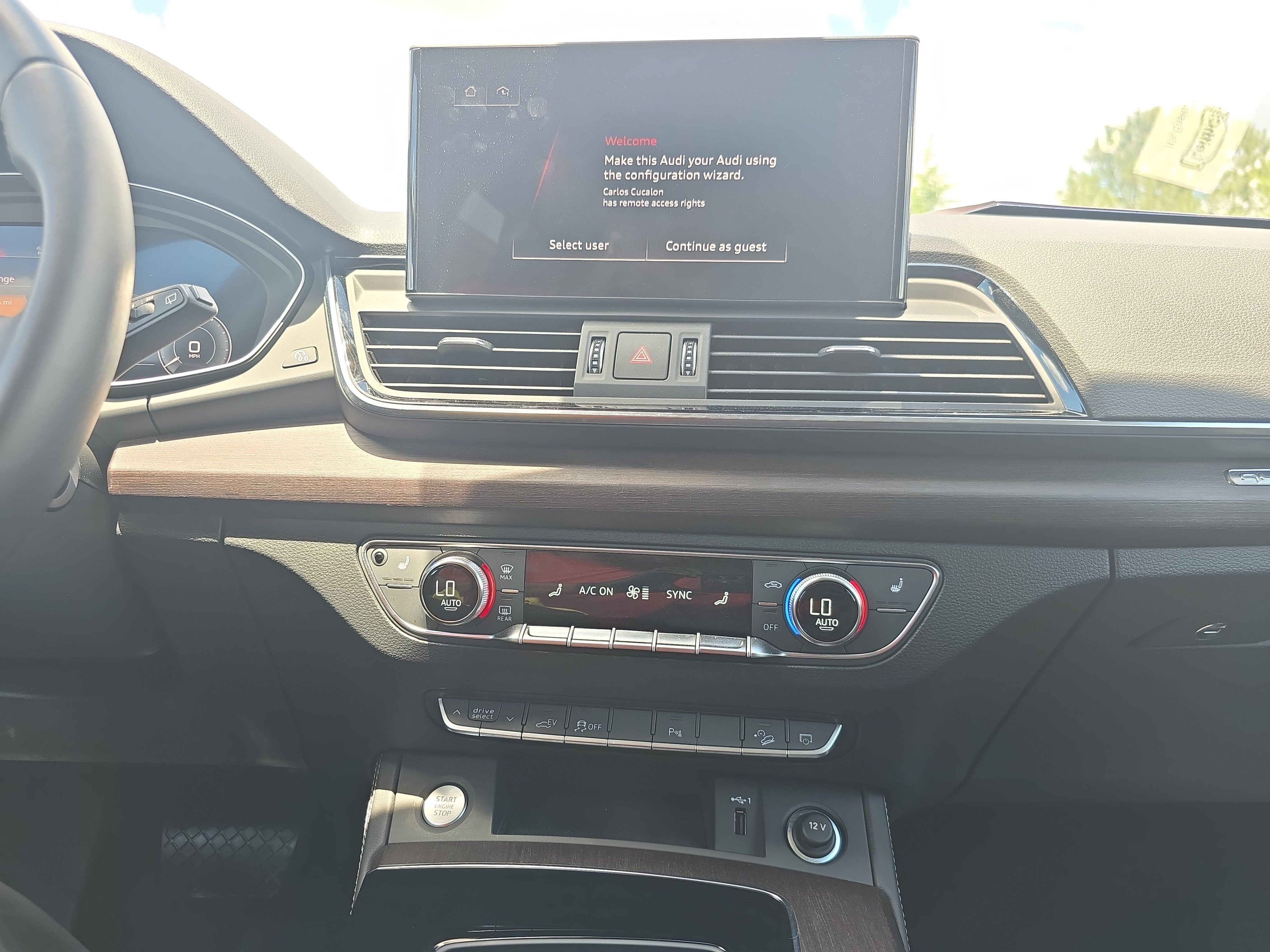 Used 2023 Audi Q5 e Premium Plus w/ Premium Plus Package AWD/4WD image 18