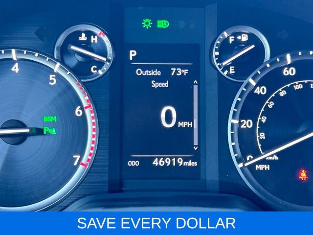 Used 2021 Lexus GX 460 Premium w/ Premium Package AWD/4WD image 7