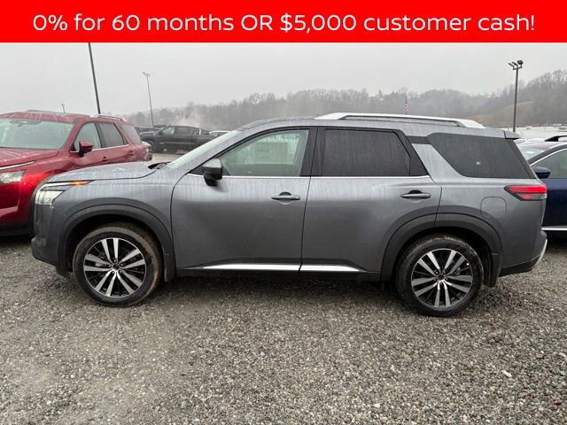 New 2025 Nissan Pathfinder Platinum w/ Black Appearance Package image 2