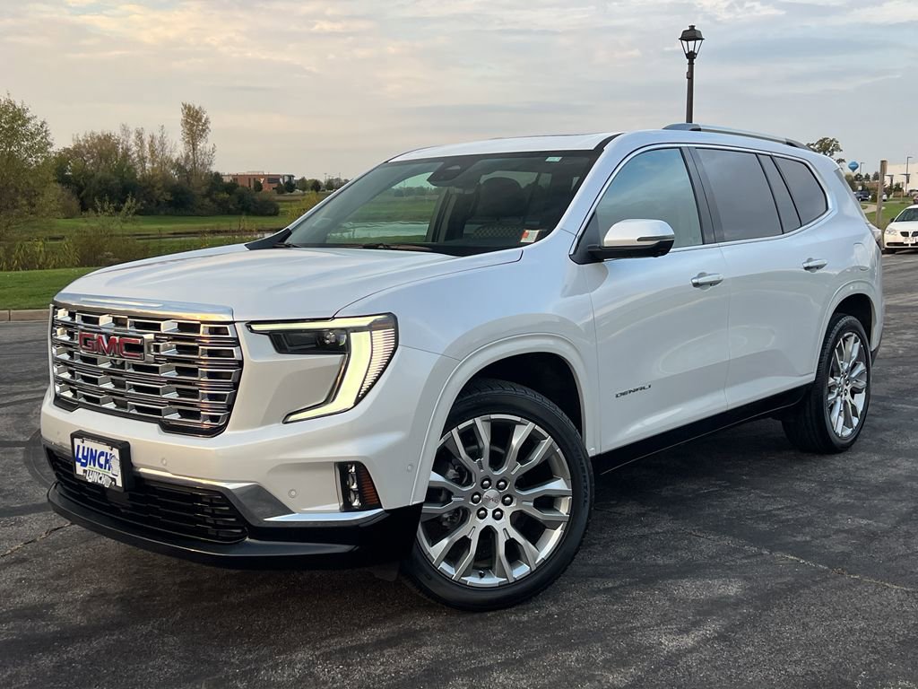 Used 2024 GMC Acadia Denali w/ Super Cruise Package image 41