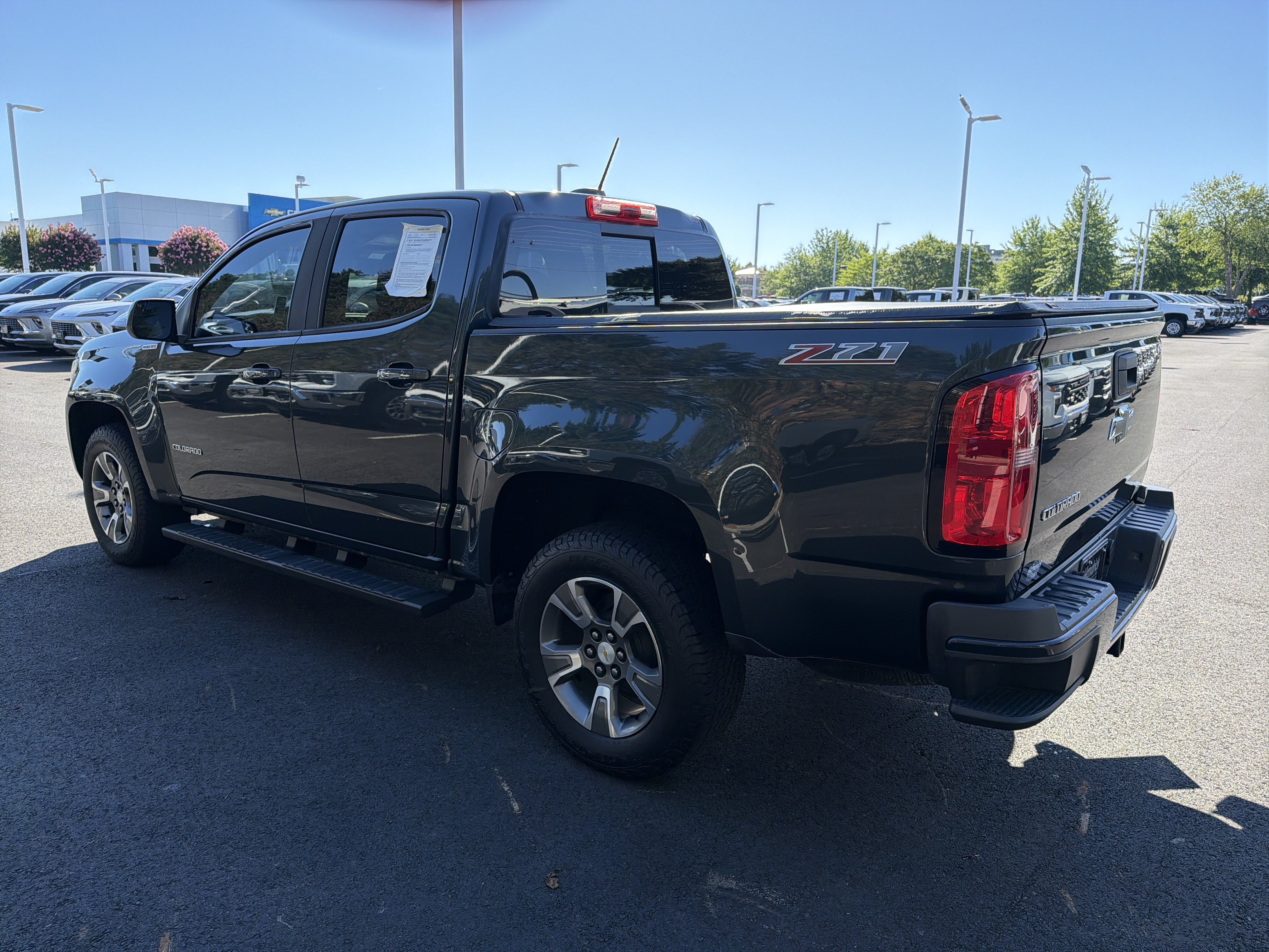 Used 2018 Chevrolet Colorado Z71 RWD image 8