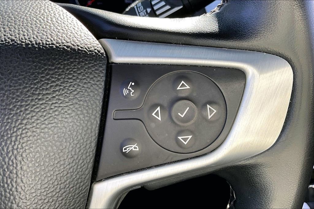 Used 2023 GMC Terrain SLT image 11