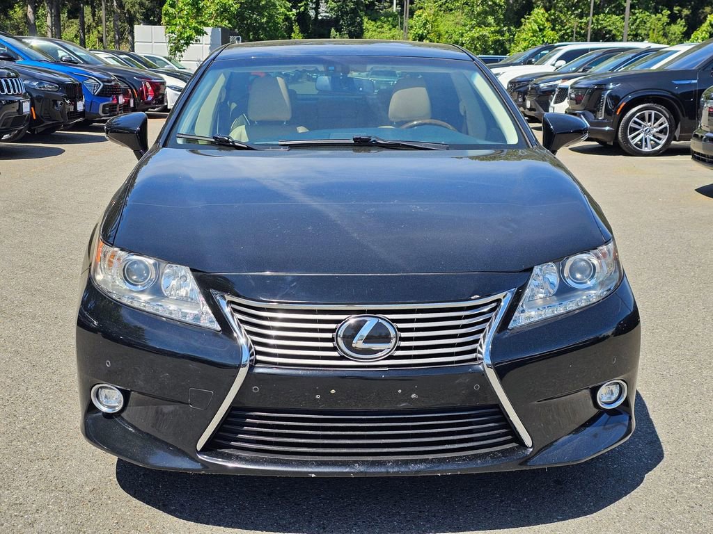 Used 2014 Lexus ES 350 w/ Ultra Luxury Package FWD image 8