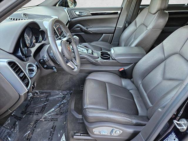 Used 2017 Porsche Cayenne S Platinum image 18