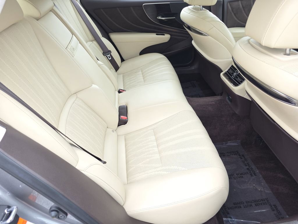Used 2018 Lexus LS 500 AWD w/ Interior Upgrade Package image 16