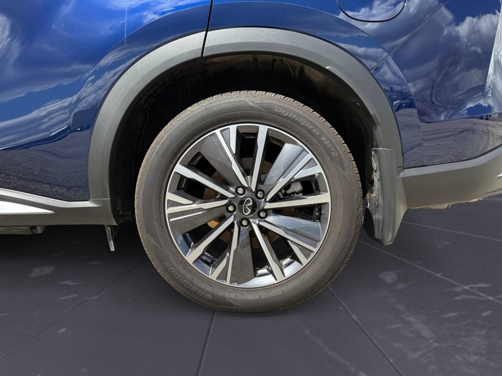 Certified 2026 INFINITI QX60 Luxe w/ Family Package AWD/4WD image 26