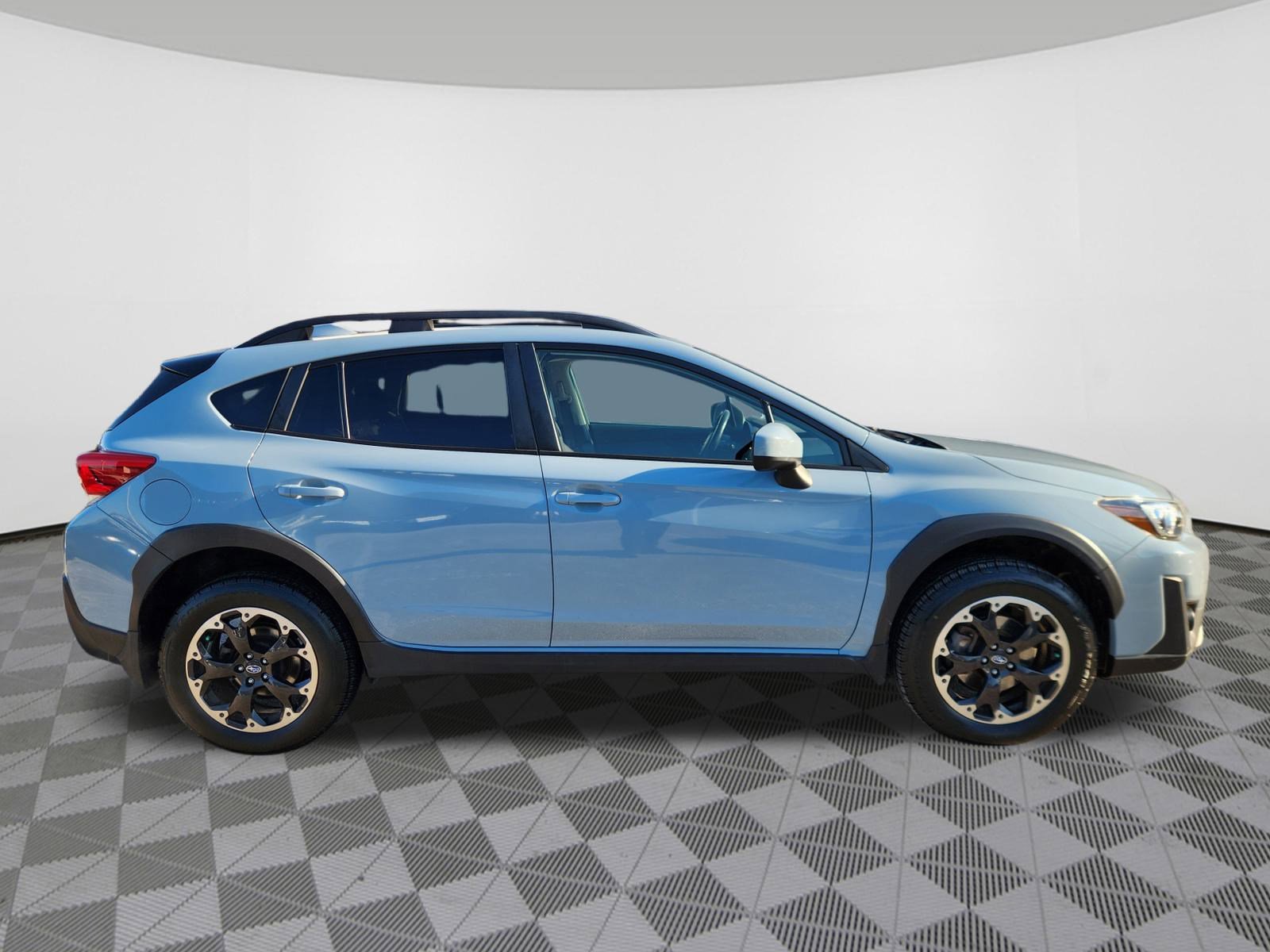 Used 2021 Subaru Crosstrek 2.0i Premium w/ Moonroof Package image 6