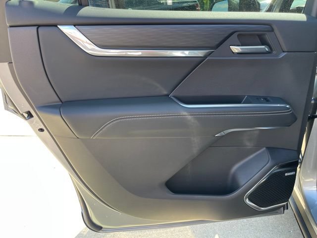 Certified 2026 GMC Acadia Elevation w/ LPO, Floor Liner Package FWD image 21
