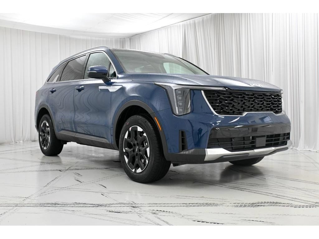 New 2026 Kia Sorento S w/ S Panoramic Sunroof Package AWD/4WD image 2