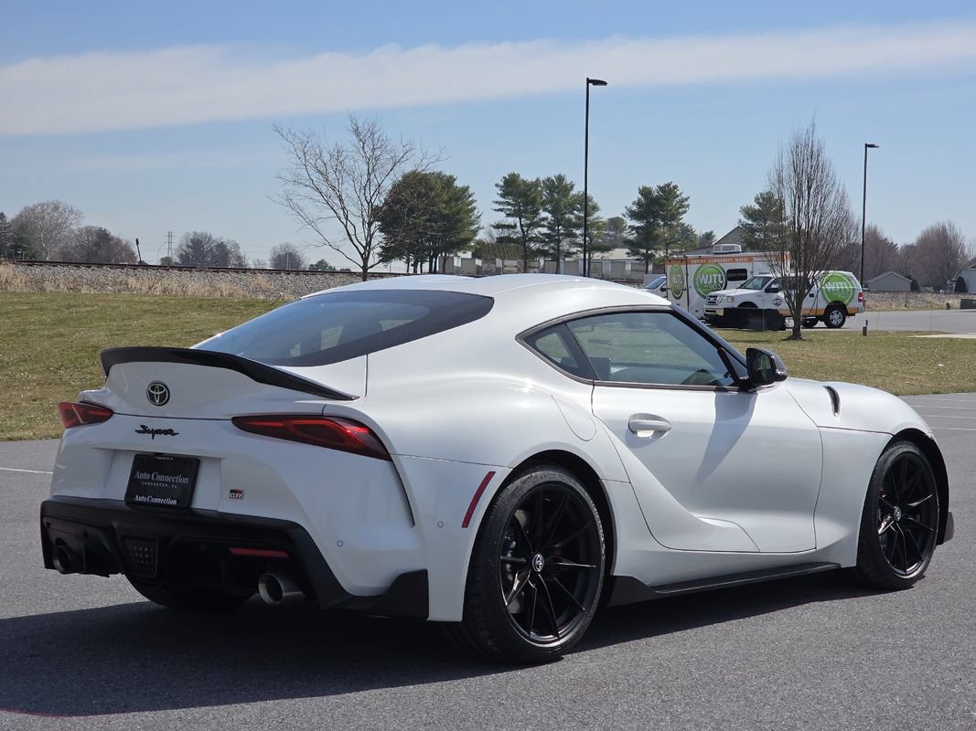 Used 2026 Toyota Supra w/ Driver Assist Package image 8