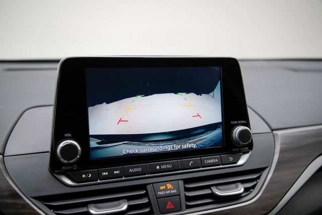 Used 2024 Nissan Altima 2.5 SV image 28