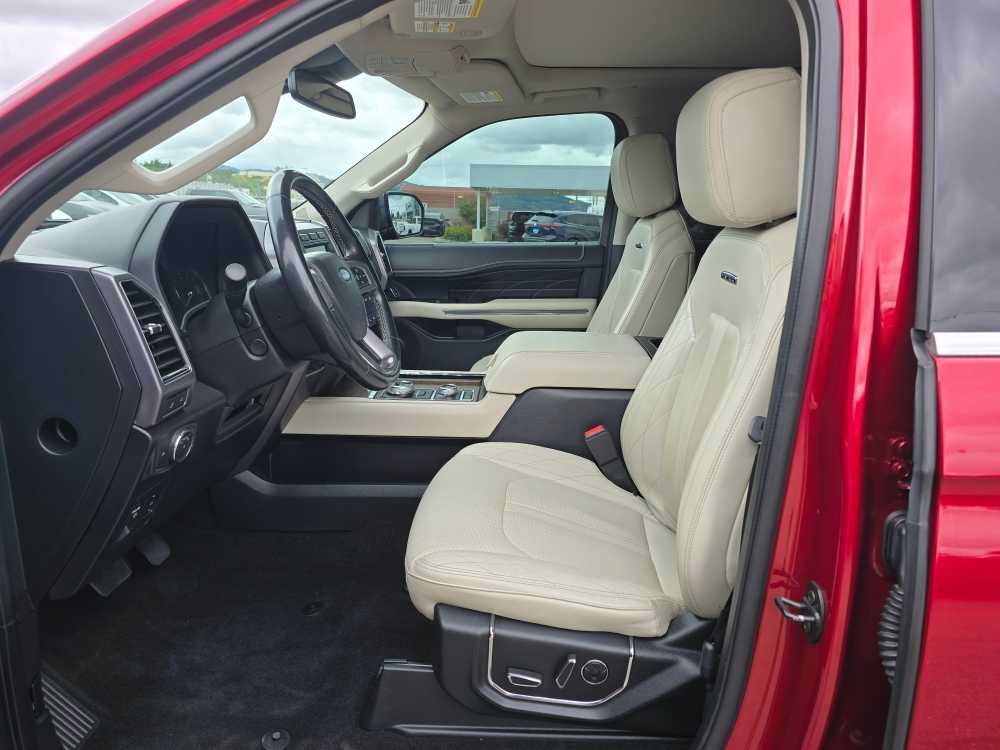 Used 2019 Ford Expedition Platinum AWD/4WD image 9