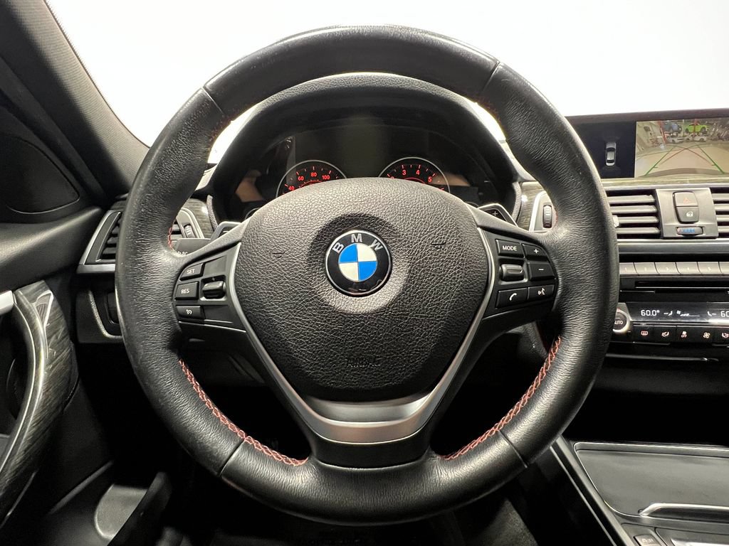 Used 2018 BMW 330e RWD image 23