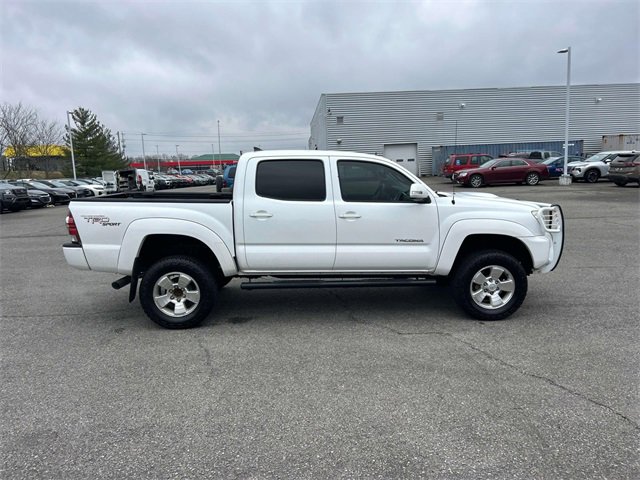 Used 2012 Toyota Tacoma 4x4 Double Cab image 3